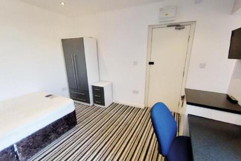 111A QUEENS ROAD FLAT 5-08.jpg
