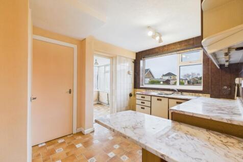 EweMove Spalding - Cathedral Drive - Kitchen