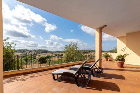 Covered terrace