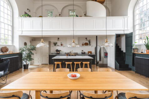 309098 - 79HighStreet_Marshfield_HighRes-35.jpg