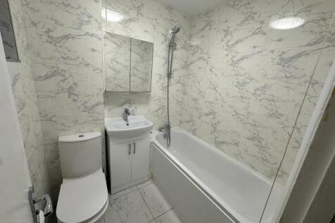 WhatsApp Image 2025-10-15 at 11.31.42 (1).jpeg