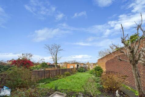 Presented by Robert at EweMove Bexleyheath and Dar