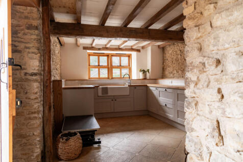 282660 - Ginmill Barn 3.jpg