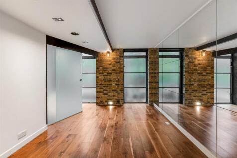 The Glass Building 105-22.jpg