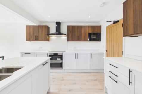 Comm kitchen (2)
