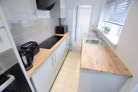 3 Bedroom Terraced in LN5 8JP
