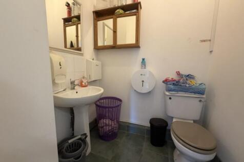 5 Medium T202605181419.jpg