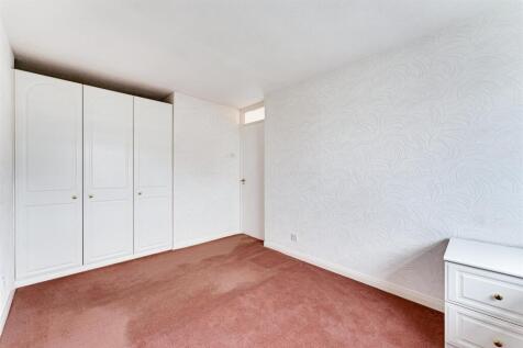 22 HAWTHORNE DRIVE-32.jpg