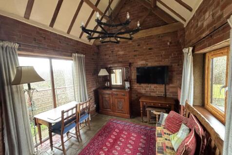 LivingRoom.jpg