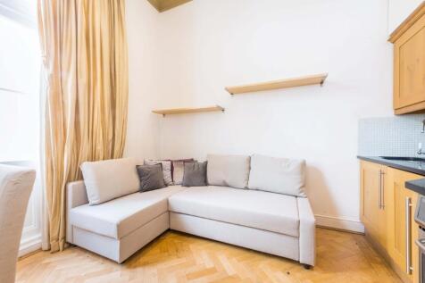 A well-presented one-bedroom apartment offering bright and practical living space in the sought-after Little Venice area. The property features an open-plan reception and kitchen with dining space, a