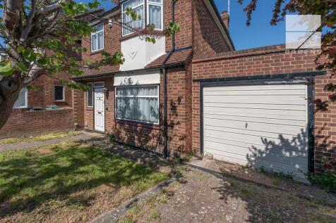 9 Brookhouse Gardens_0046.jpg