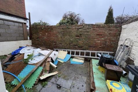 Rear Courtyard