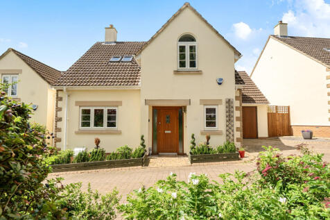 5 Warren Close