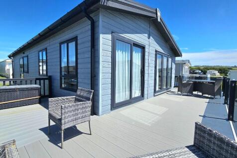 Large Side Deck