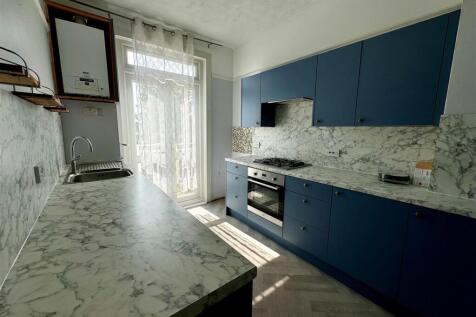 Kitchen.jpg