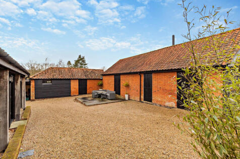 8637609-exterior1...