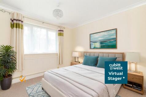 Bedroom 1 (Contemporary Style)