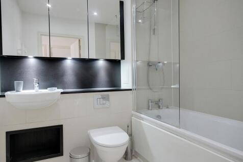 36 W BATH