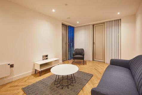 Available August | One Double Bedroom / One Bathroom | 9th Floor | Residents Concierge, Gym and Swimming Pool | Deansgate Location | Zero-Deposit Available |