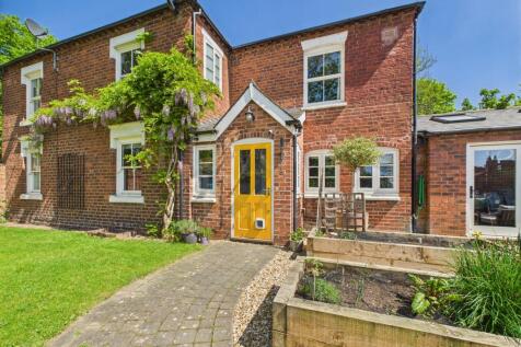 3 bedroom Detached for sale