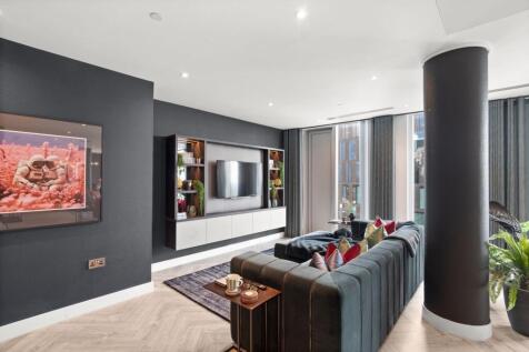 3 bed, 0 bath Apartment in Manchester - Photo 10