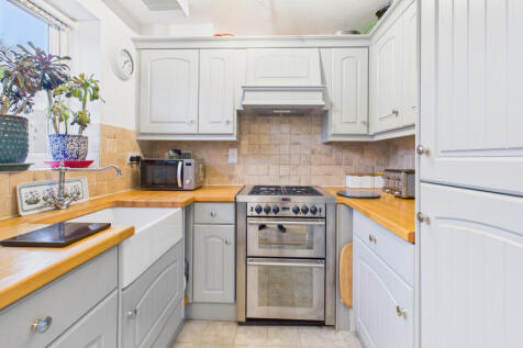 CAM04968G0-PR0086-STILL012