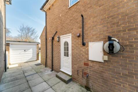 Driveway & Garage