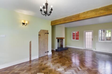 CAM00829P1-PR0138-STILL02