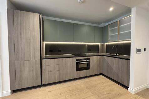 Kitchen pic 4.jpeg