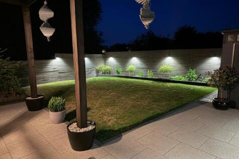 garden 4.jpg