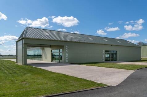 Commercial Property to rent in scarthingwell