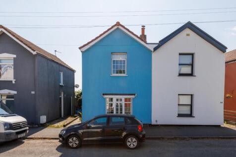 120 Kellaway Ave_EXT-1.jpg