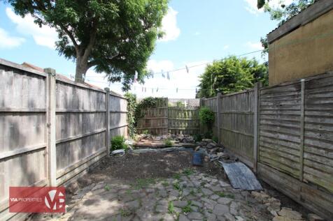 45a High Road Wormley Broxbourne via properties estate letting c