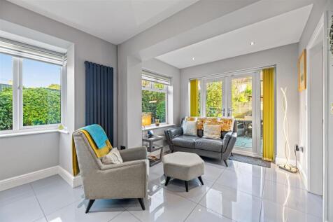 Dining/Family Room