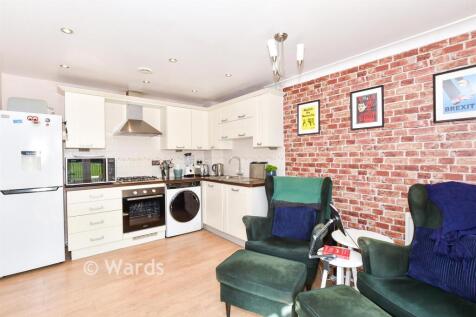 Kitchen/Living Area