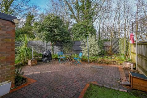 53 Clee View Road-17.jpg