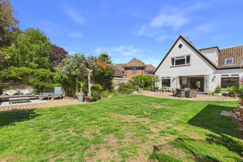 Rear garden (6)