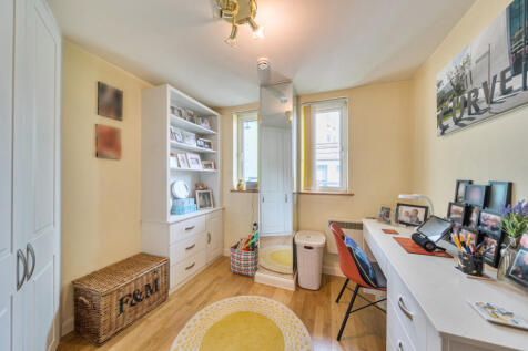 1431842-8-69bd46e...