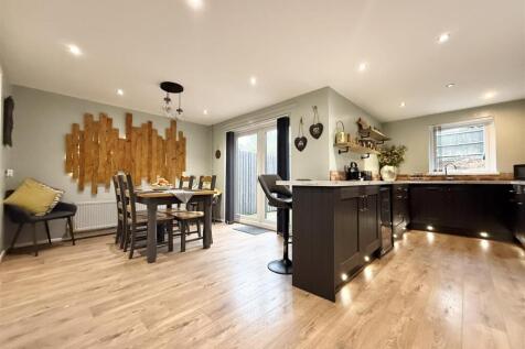 Family Living Kitchen