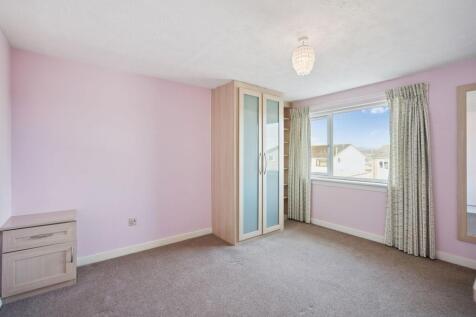 3 bed, 1 bath Semi-Detached in Cardiff - Photo 6