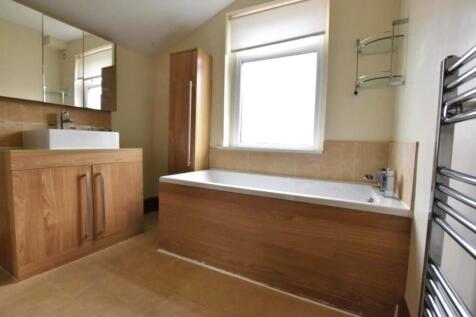 52 Artizan Road b...