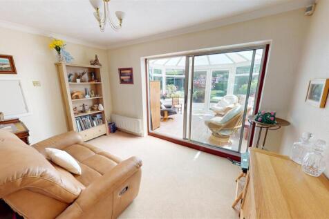 Heyes Avenue Reception Room