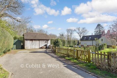 Driveway/Parking