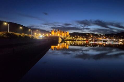 Conwy Castle Night