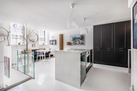 Open Plan Kitchen/Dining Room