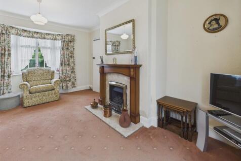 CAM04273G0-PR0158...