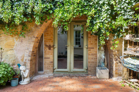 A10 - Devington P...