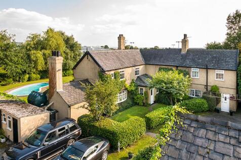 5 bed, 2 bath Farm House in Manchester - Photo 22