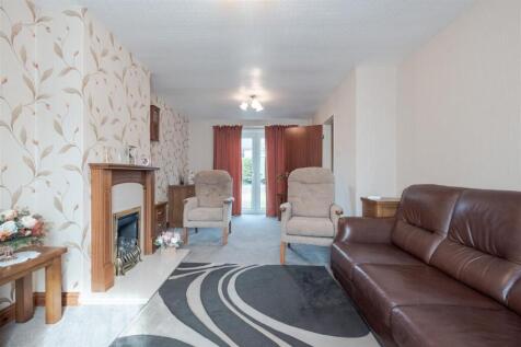 23 Buttermere Drive (4 of 16).jpg