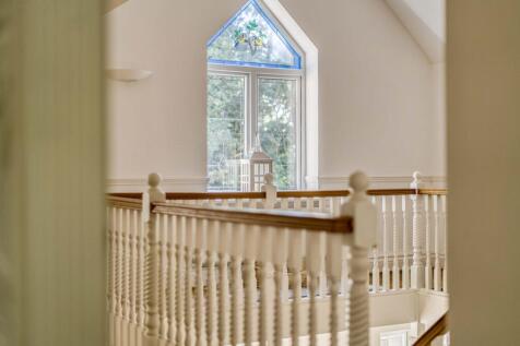 1358443-11-68dbec...